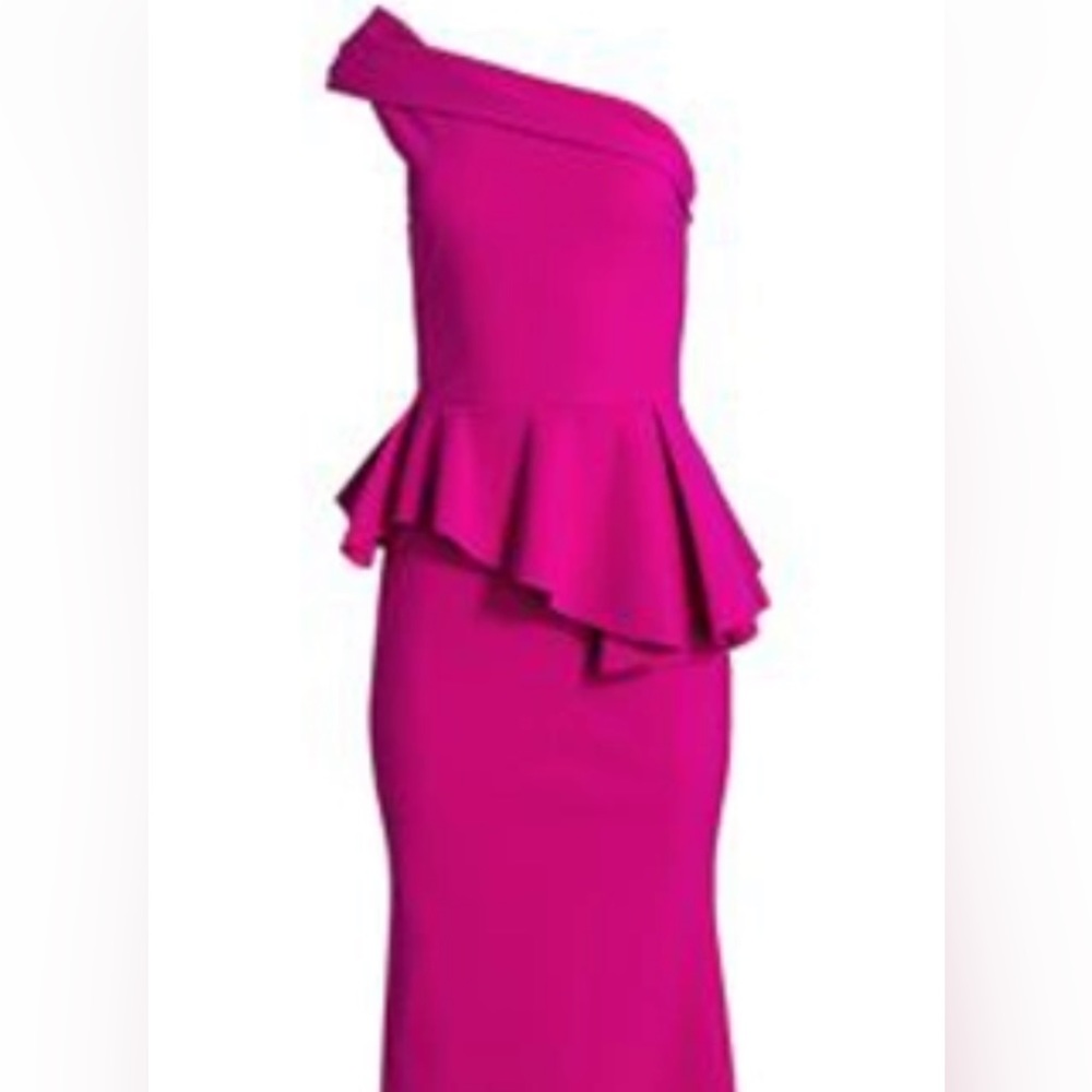 Simple, lovely gown